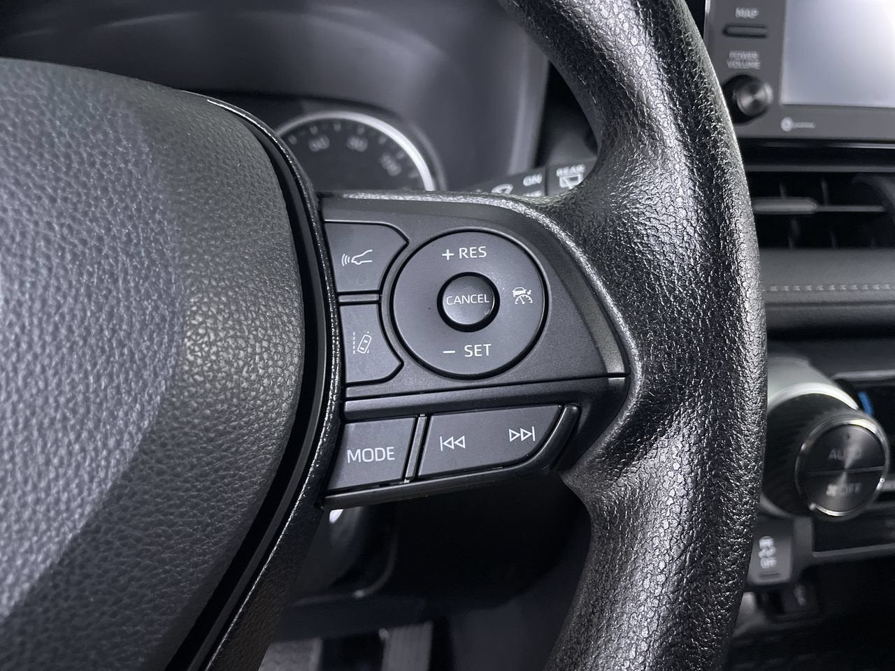 2021 Toyota RAV4 Hybrid Hybrid LE