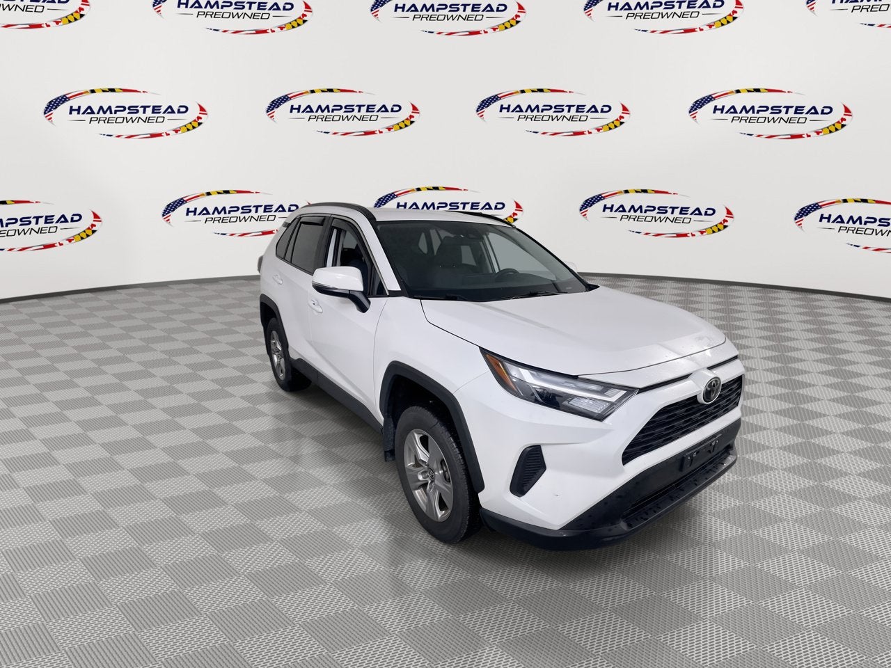 2025 Toyota RAV4 XLE