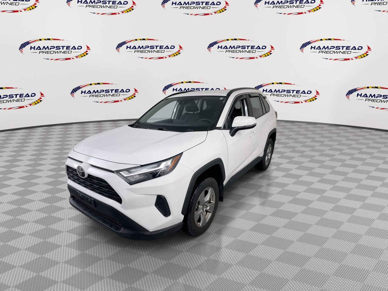 2025 Toyota RAV4 XLE