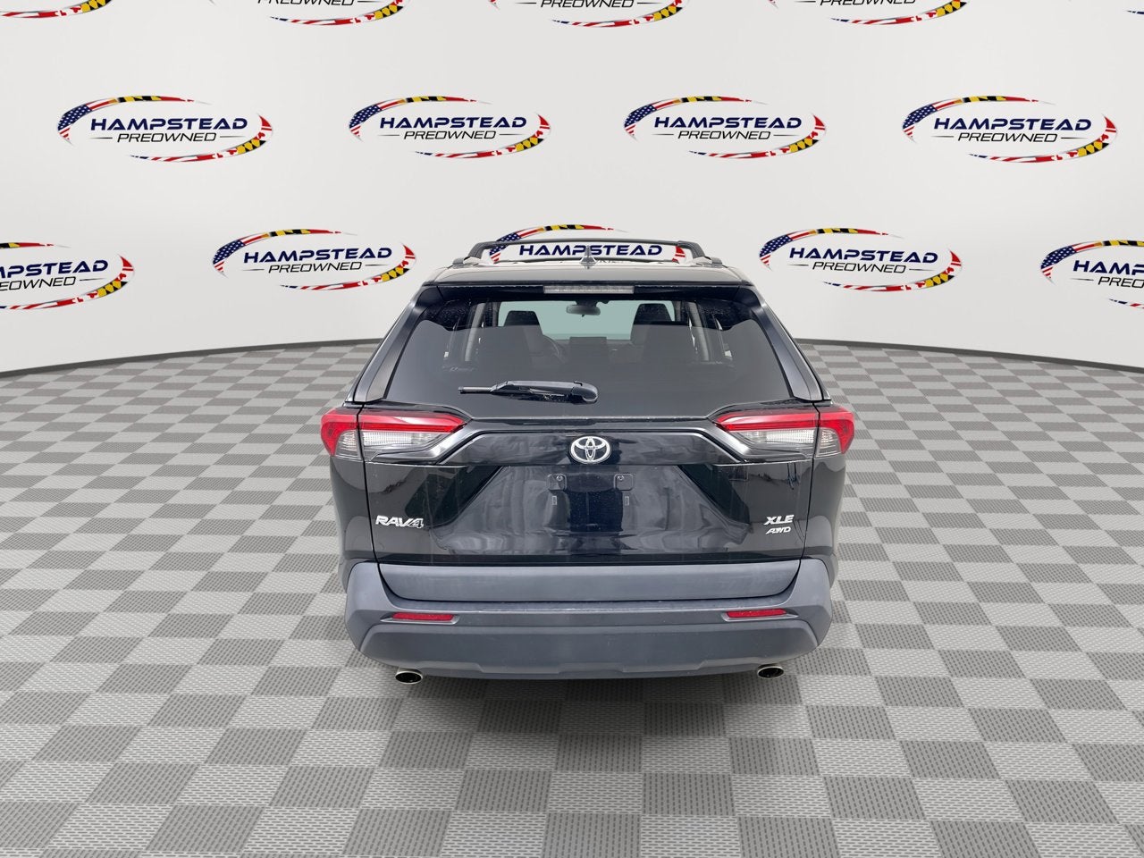 2021 Toyota RAV4 XLE