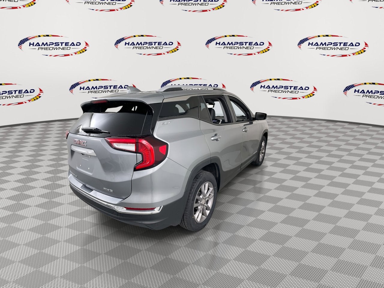 2024 GMC Terrain SLT