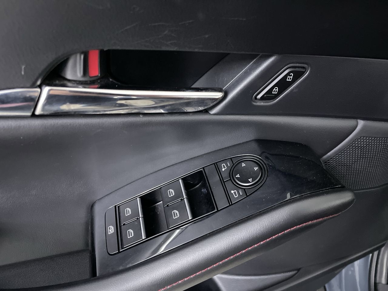 2023 Mazda Mazda CX-30 2.5 S Carbon Edition