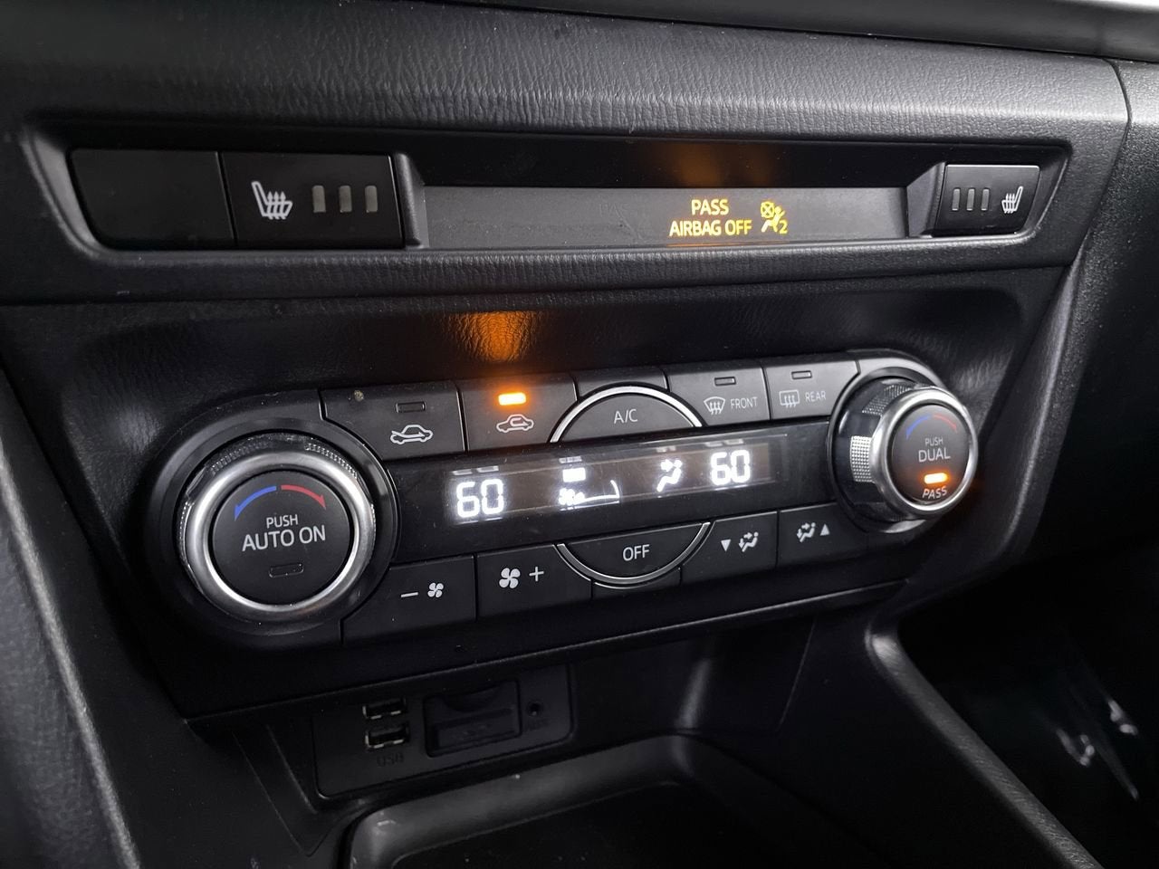 2018 Mazda Mazda3 Touring