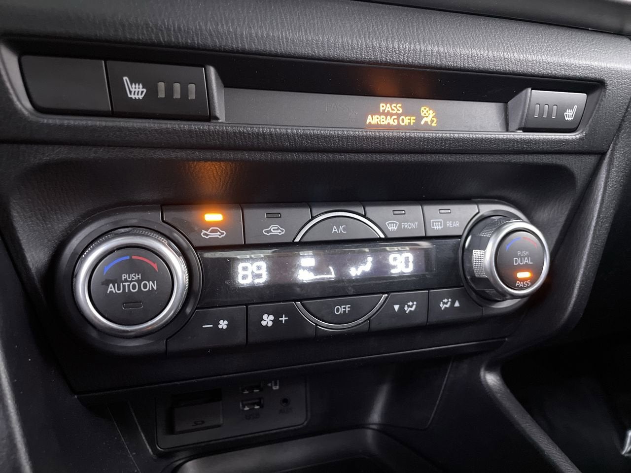 2018 Mazda Mazda3 Touring