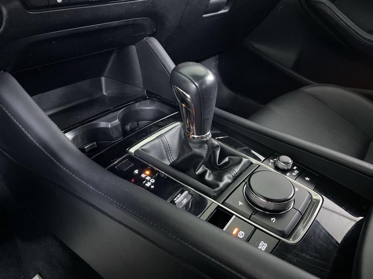 2025 Mazda Mazda3 2.5 S Preferred