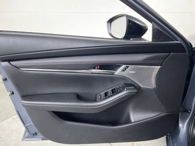 2023 Mazda Mazda3 2.5 S Carbon Edition