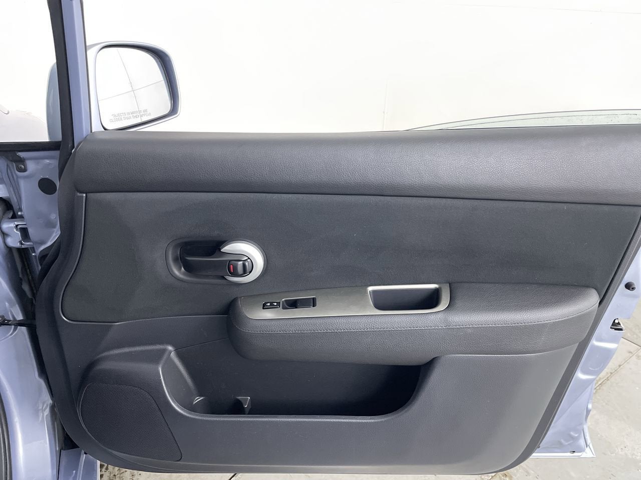 2012 Nissan Versa SL