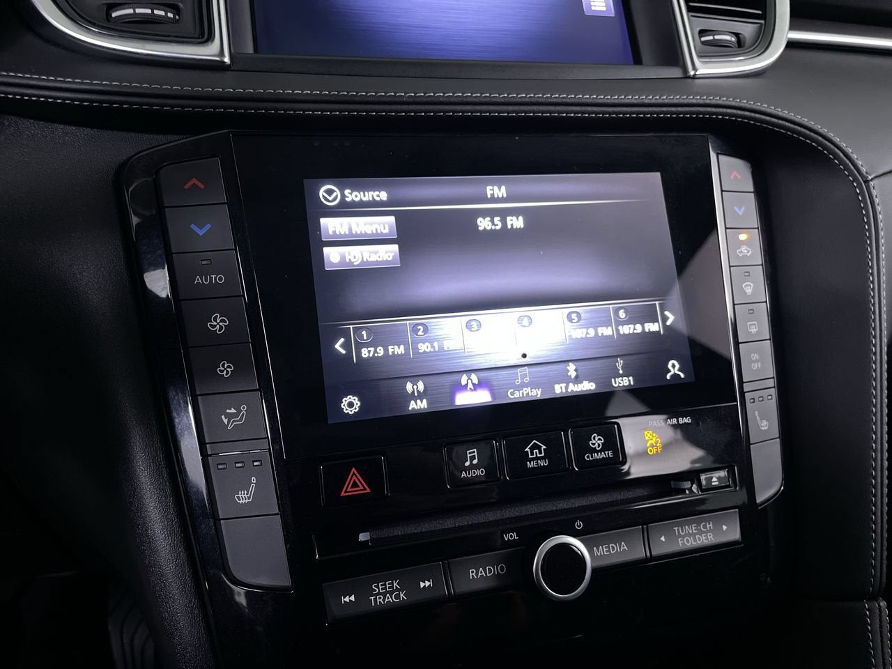 2023 INFINITI QX50 LUXE