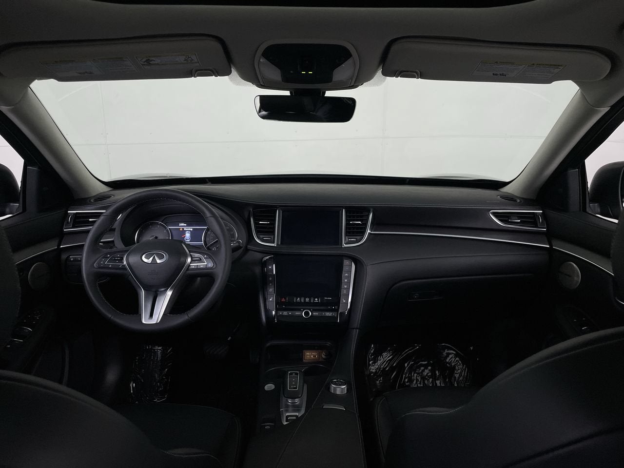 2023 INFINITI QX50 LUXE