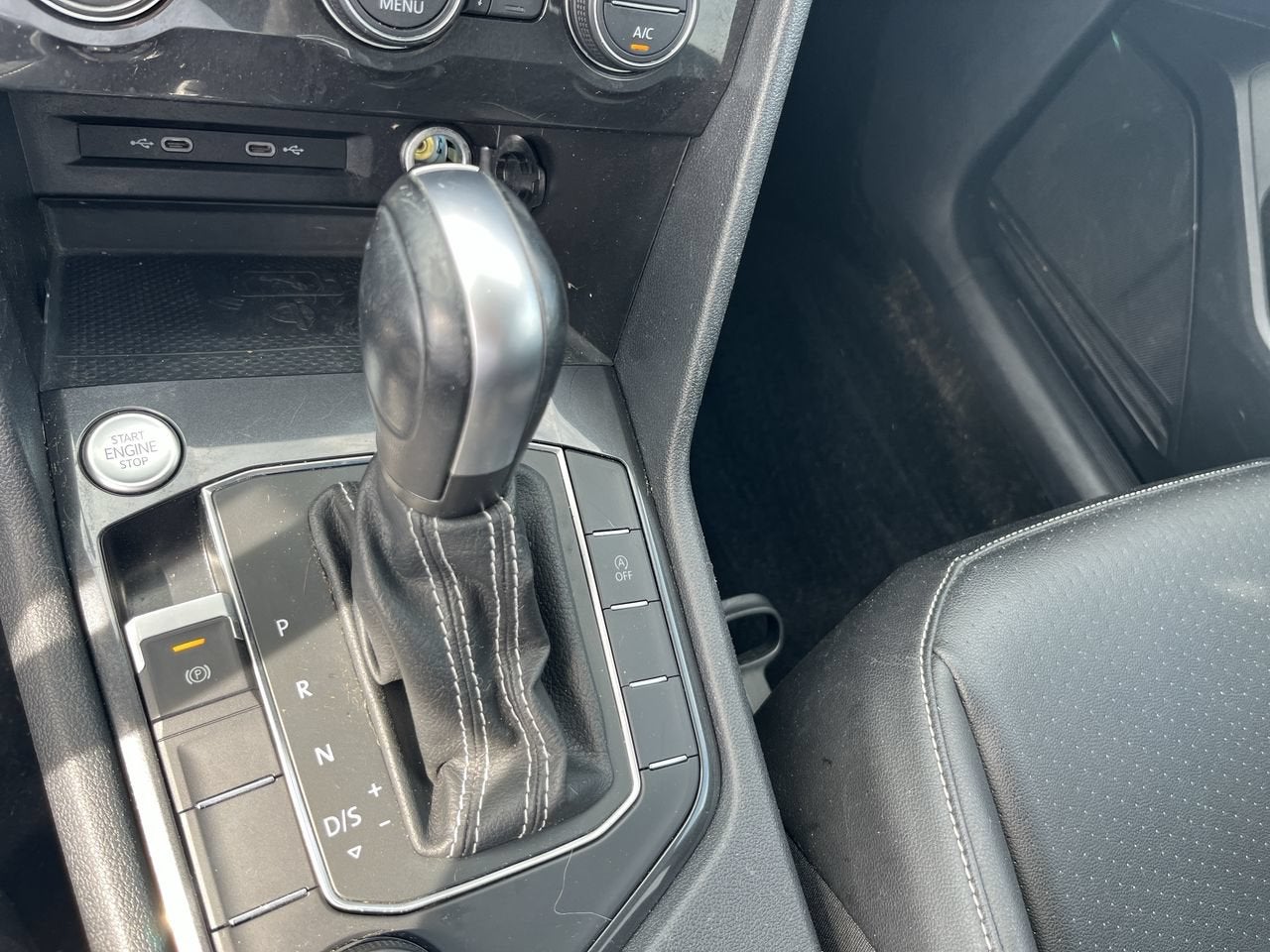 2021 Volkswagen Tiguan SE R-Line Black