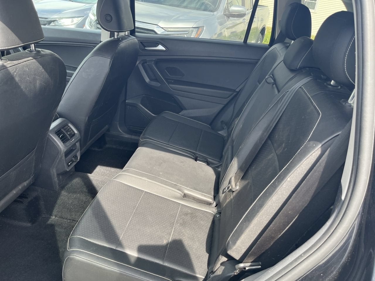 2021 Volkswagen Tiguan SE R-Line Black