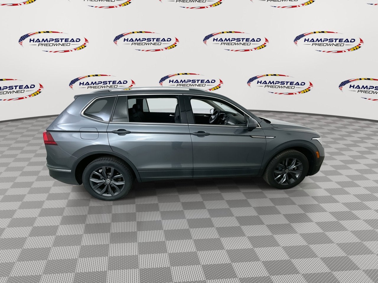 2022 Volkswagen Tiguan SE