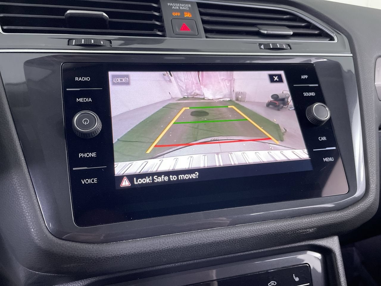 2023 Volkswagen Tiguan SE