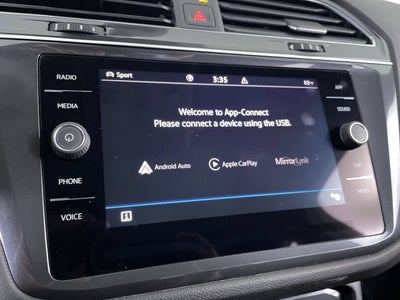 2023 Volkswagen Tiguan SE