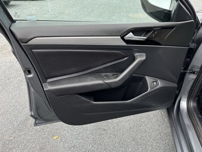 2019 Volkswagen Jetta R-Line