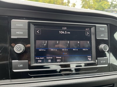 2019 Volkswagen Jetta R-Line
