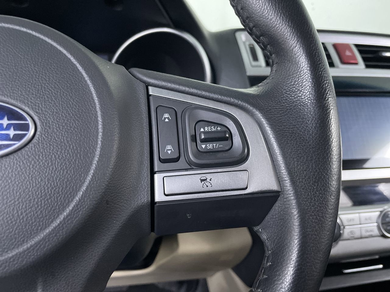 2015 Subaru Legacy 2.5i Premium