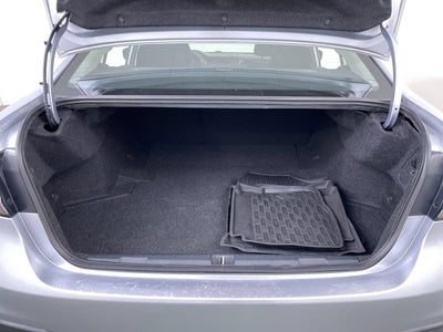 2022 Subaru Legacy Base