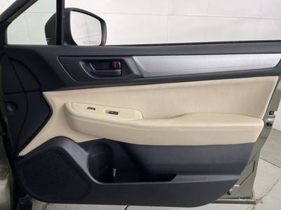 2019 Subaru Outback 2.5i