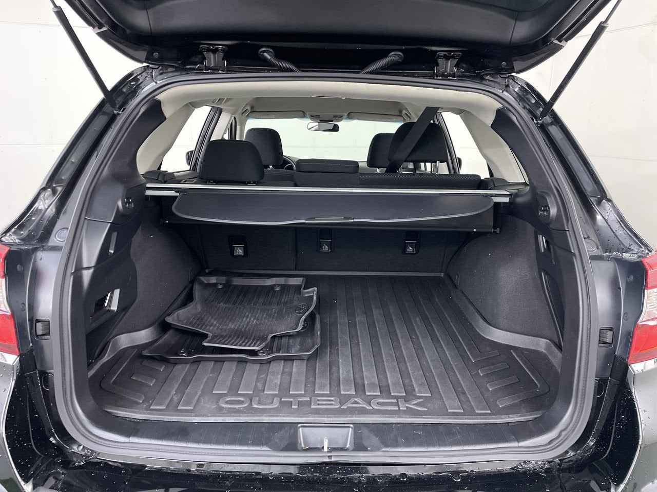 2018 Subaru Outback Premium