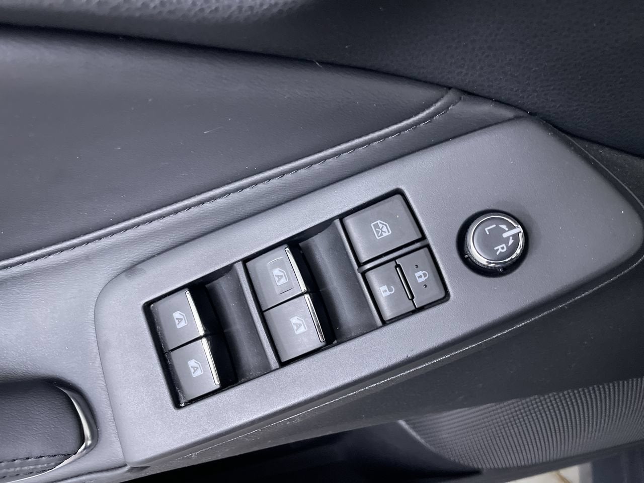 2020 Toyota Avalon XLE
