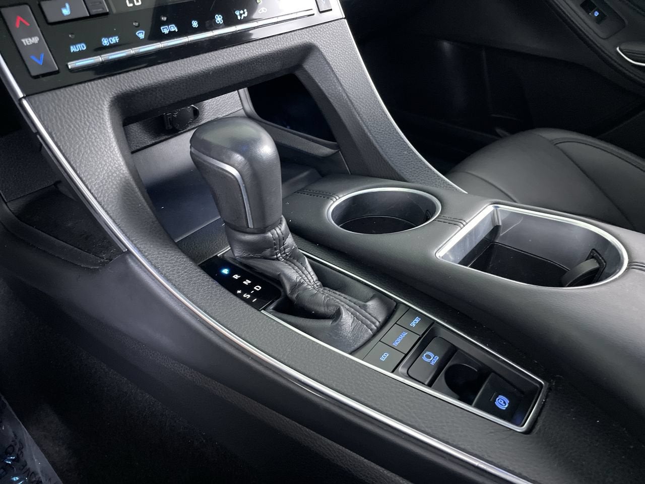 2020 Toyota Avalon XLE