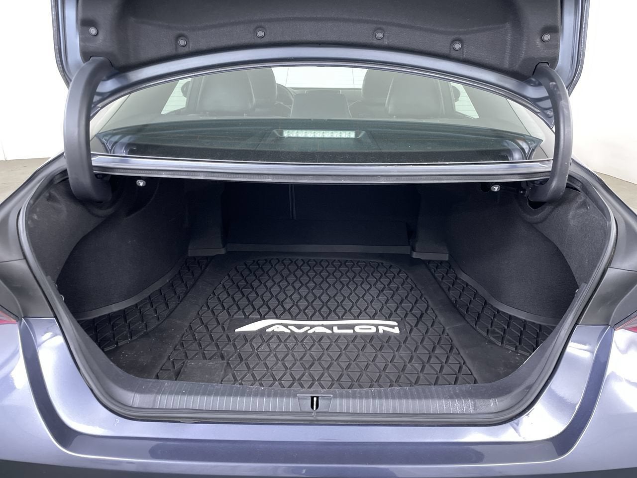 2020 Toyota Avalon XLE