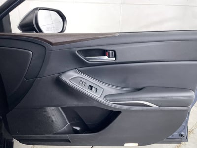 2020 Toyota Avalon XLE