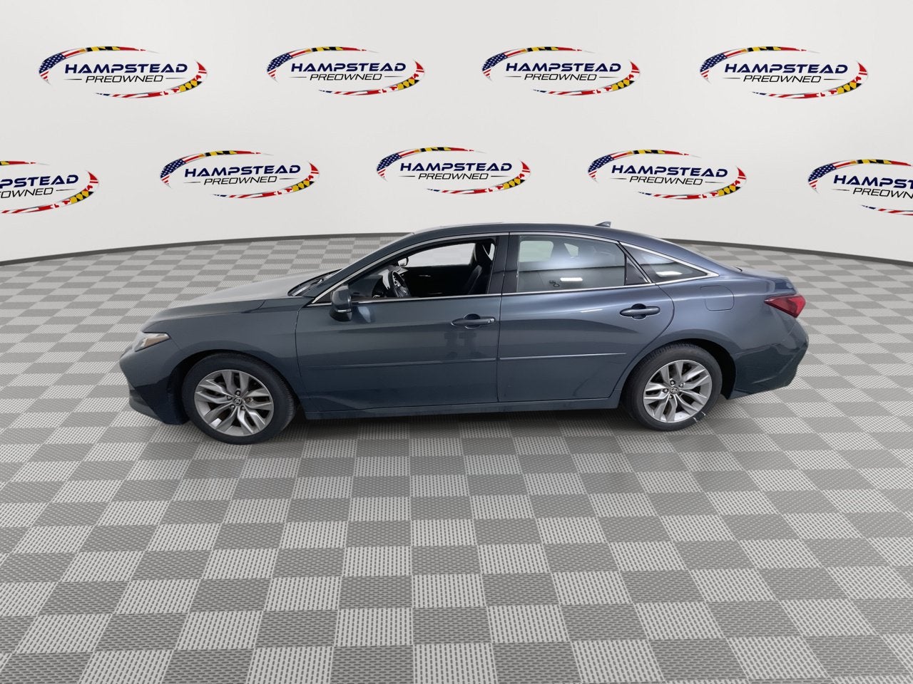 2020 Toyota Avalon XLE