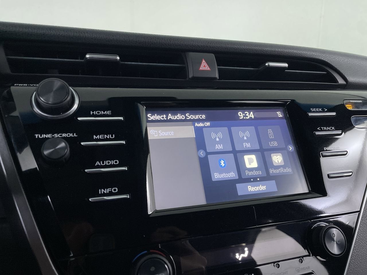 2018 Toyota Camry SE