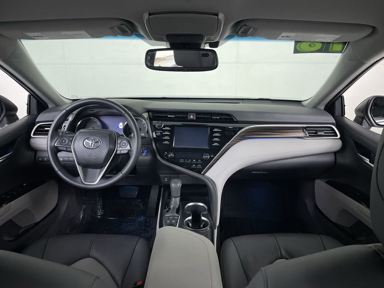 2018 Toyota Camry Hybrid Hybrid XLE