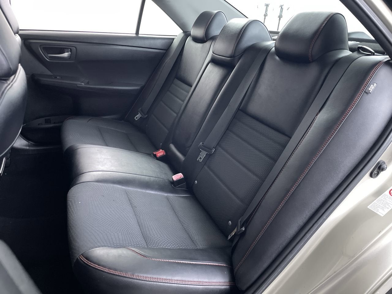 2016 Toyota Camry SE