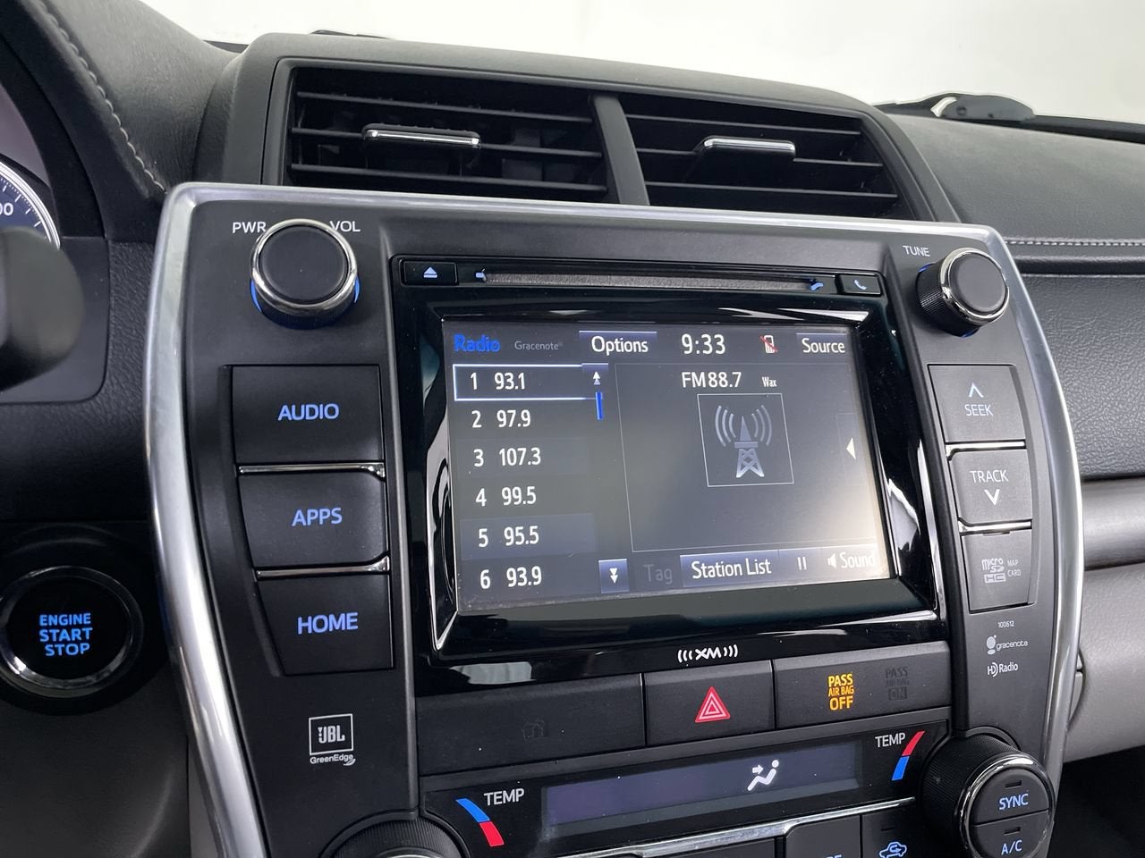 2017 Toyota Camry XLE