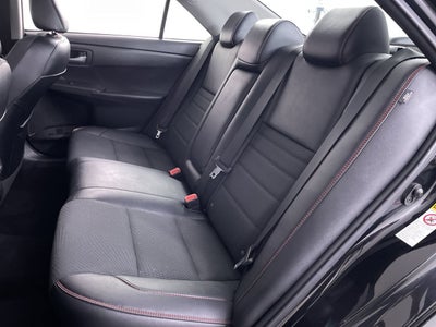 2017 Toyota Camry SE