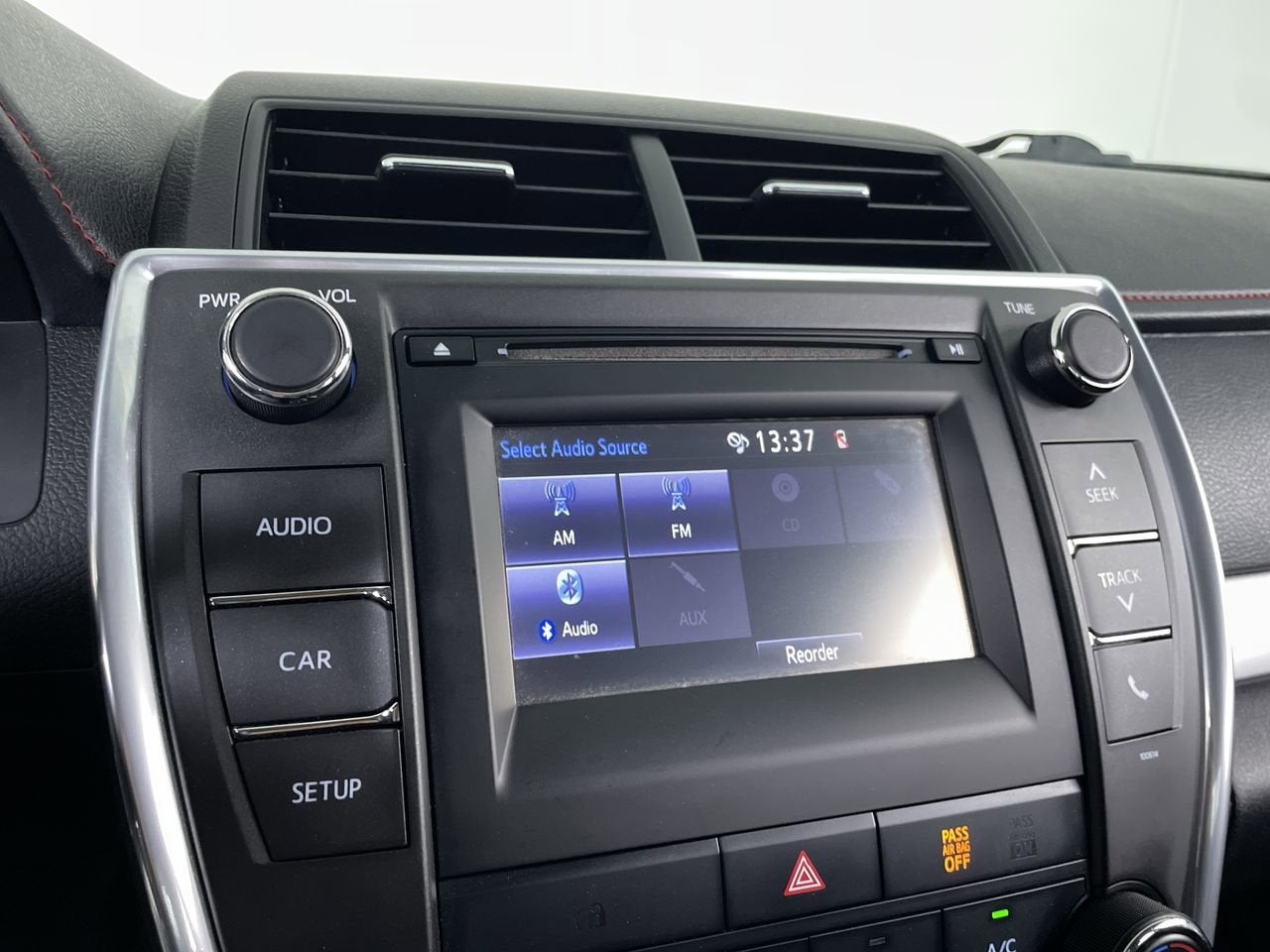 2017 Toyota Camry SE