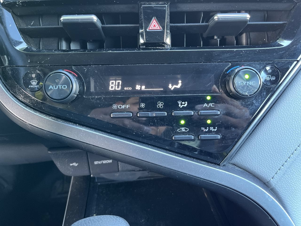 2022 Toyota Camry Hybrid Hybrid LE