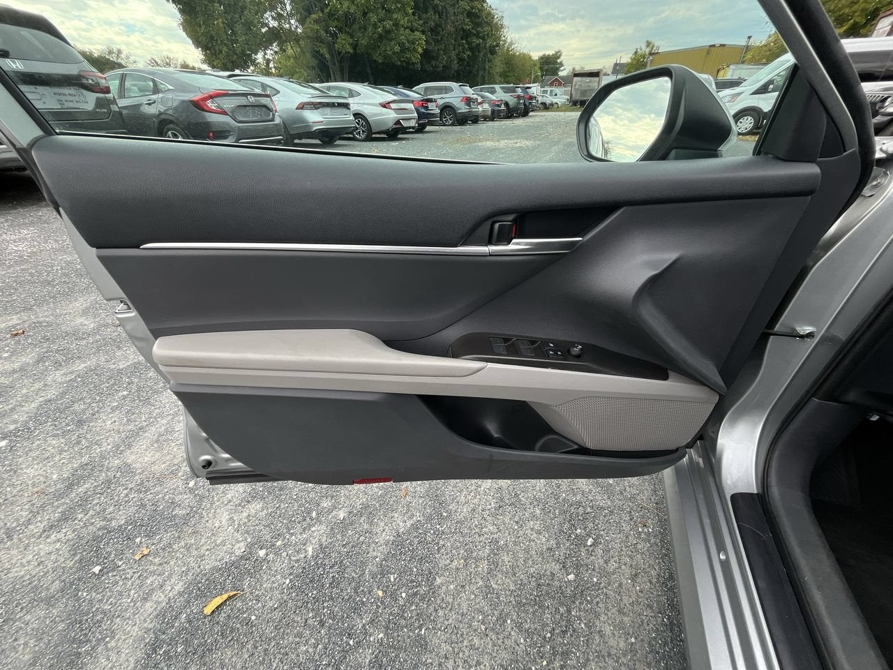 2022 Toyota Camry Hybrid Hybrid LE