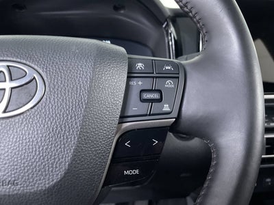 2025 Toyota Camry XLE