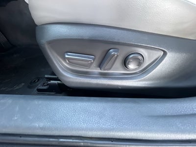 2021 Toyota Camry Hybrid Hybrid XLE