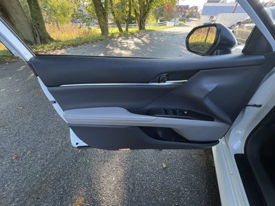2021 Toyota Camry Hybrid Hybrid XLE