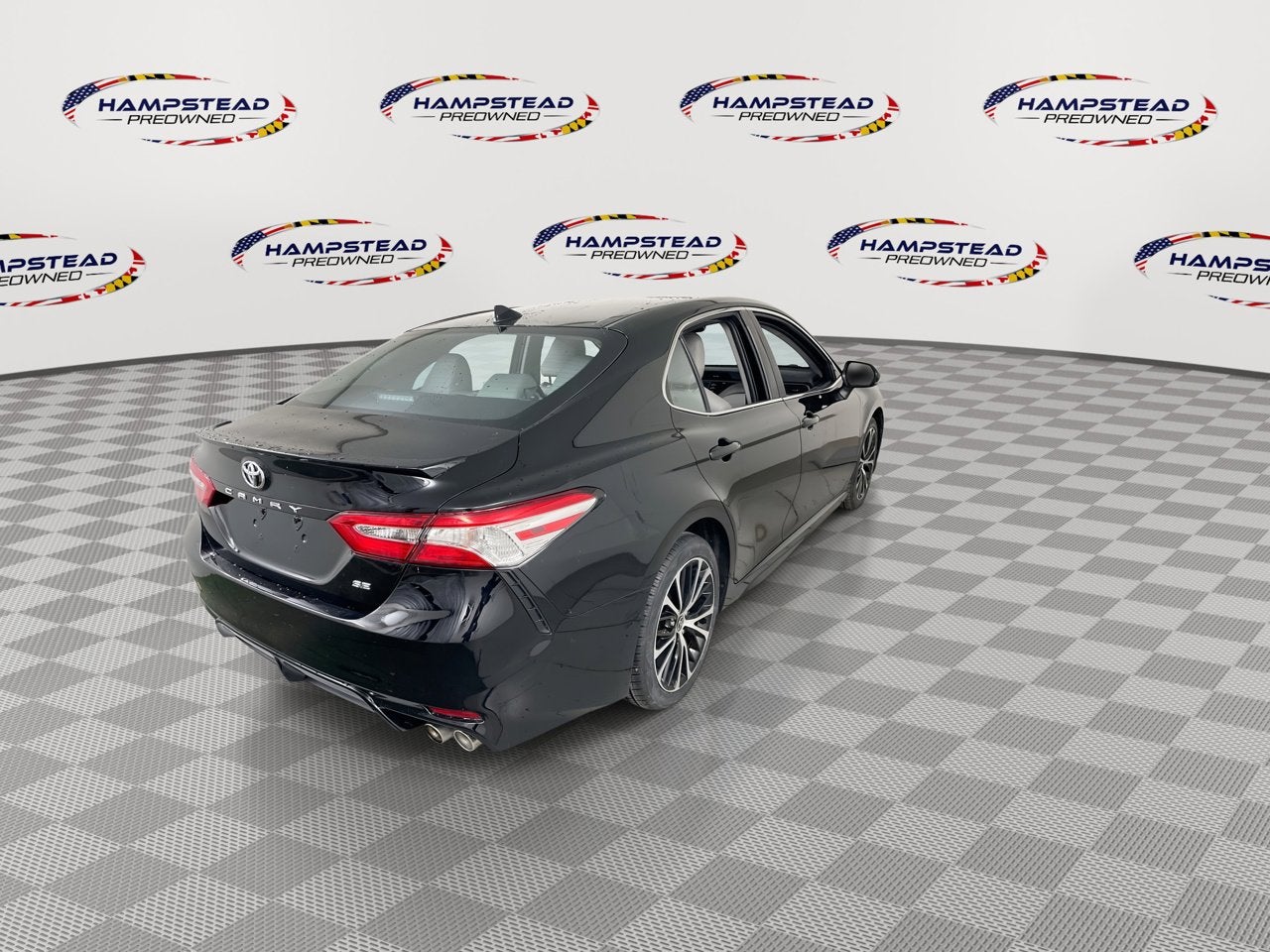 2020 Toyota Camry SE
