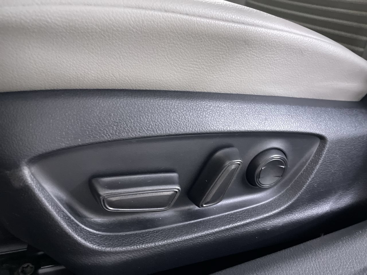 2024 Toyota Camry Hybrid Hybrid SE