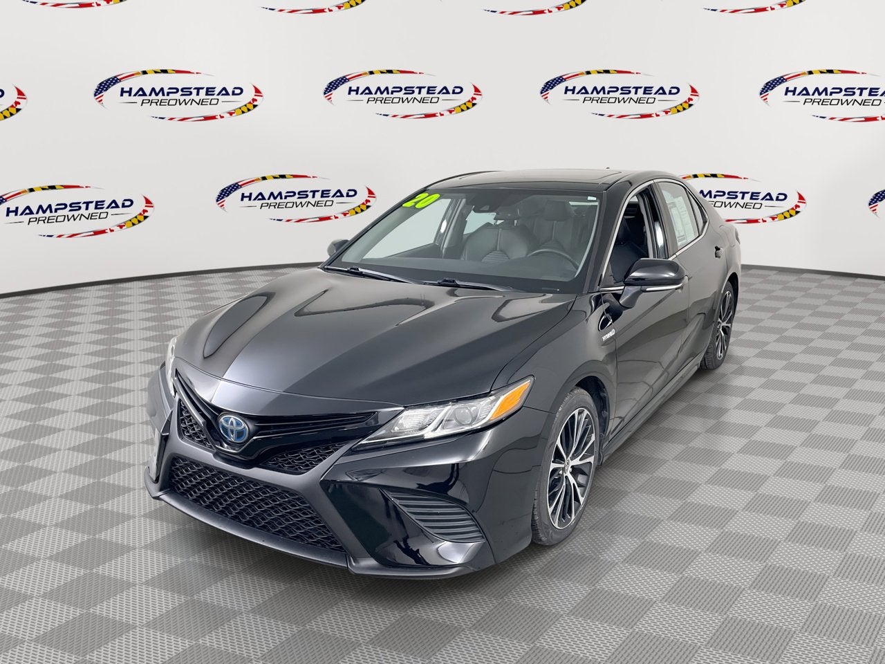 2020 Toyota Camry Hybrid Hybrid SE