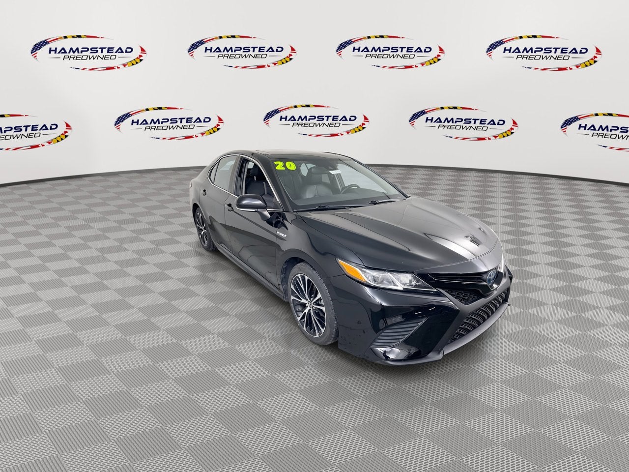 2020 Toyota Camry Hybrid Hybrid SE