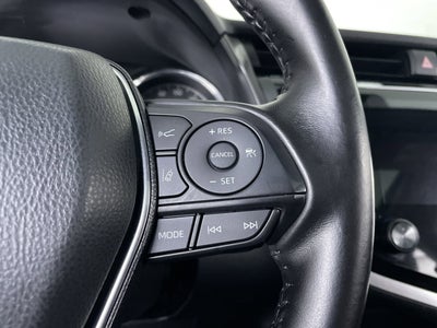 2020 Toyota Camry Hybrid Hybrid SE