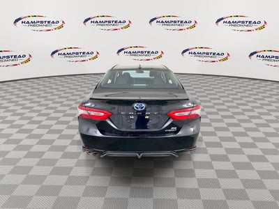 2020 Toyota Camry Hybrid Hybrid SE