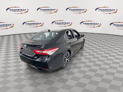 2020 Toyota Camry Hybrid Hybrid SE