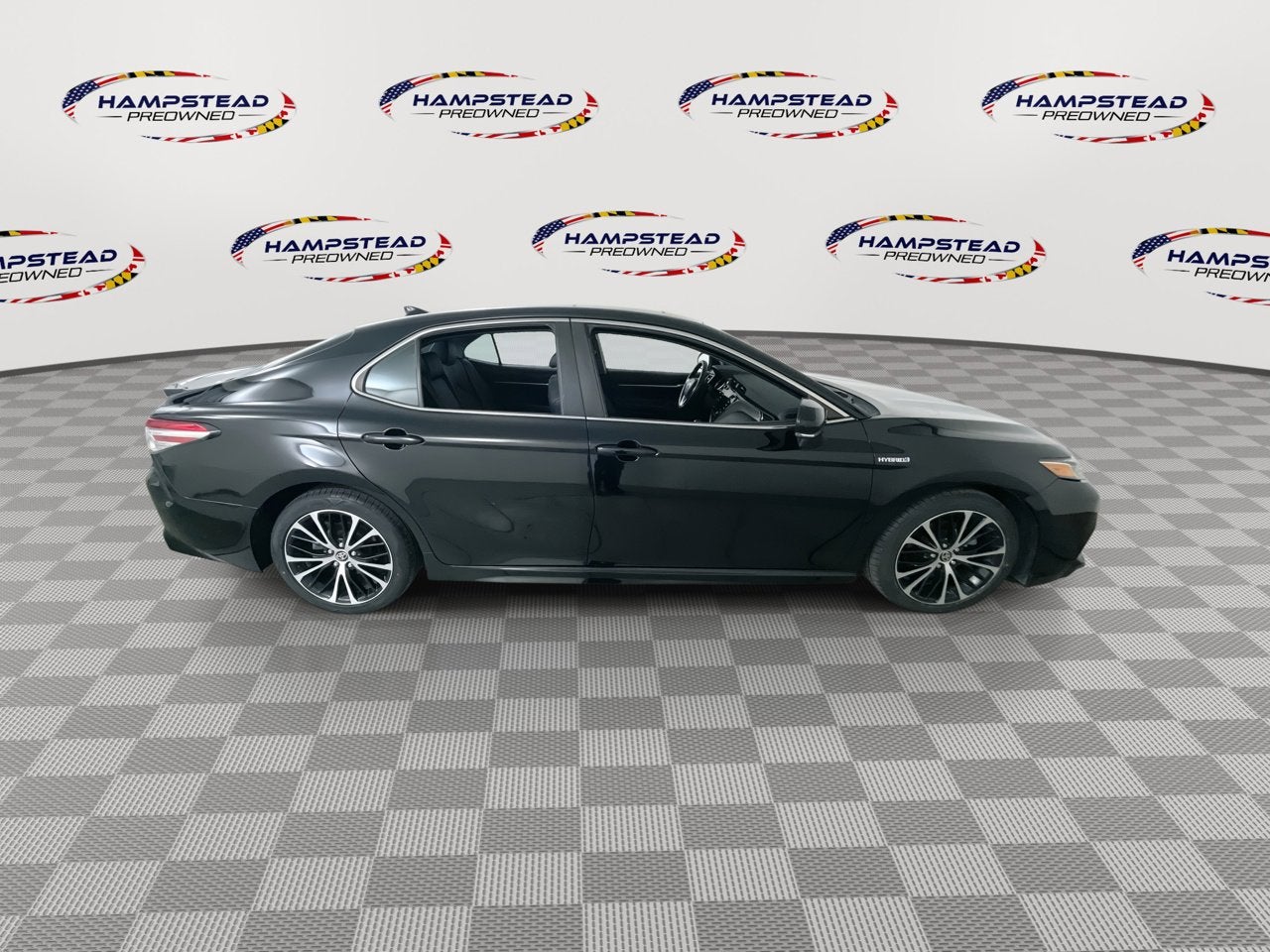 2020 Toyota Camry Hybrid Hybrid SE