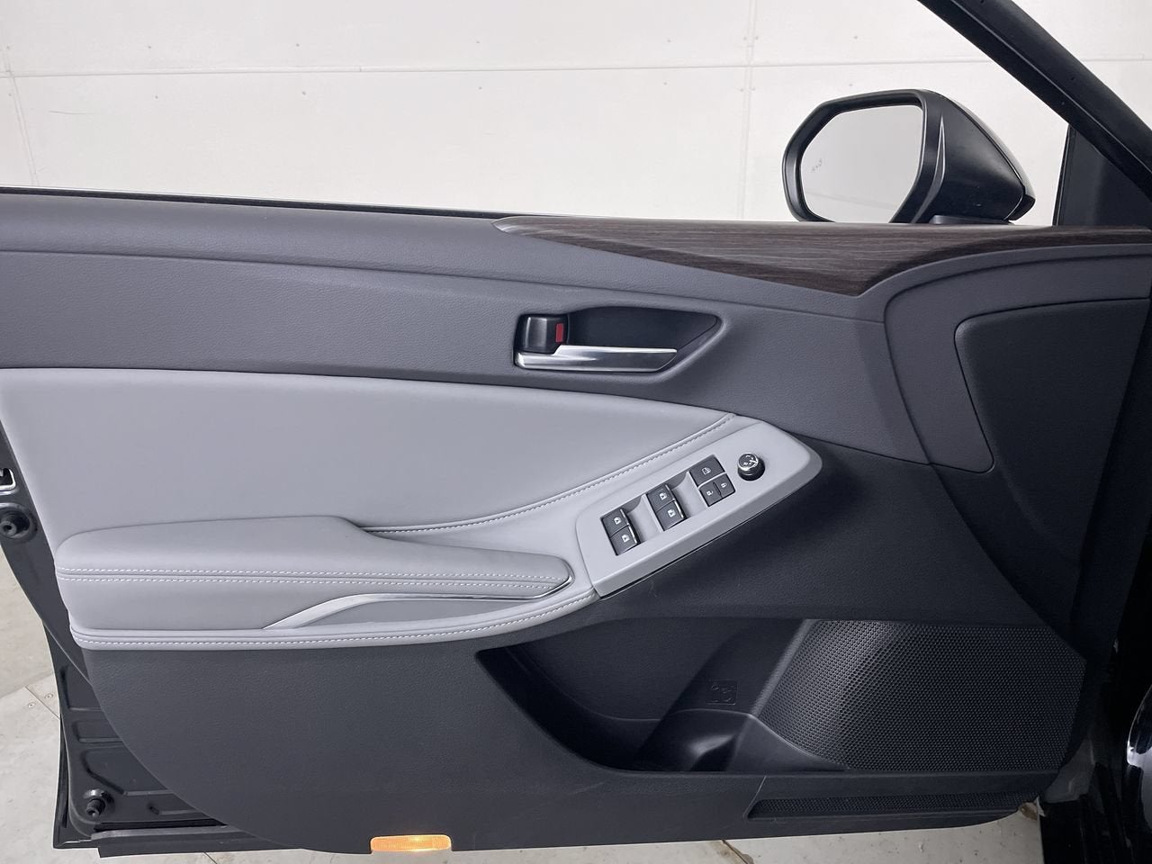 2020 Toyota Avalon XLE
