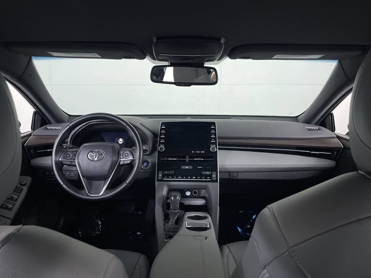 2020 Toyota Avalon XLE